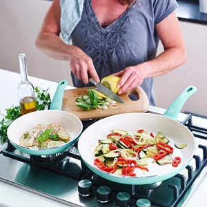 GreenLife Soft Grip Healthy Ceramic Nonstick 7" and 10" Frying Pan Skillet Set, PFAS-Free, Dishwasher Safe, Turquoise - Image 7