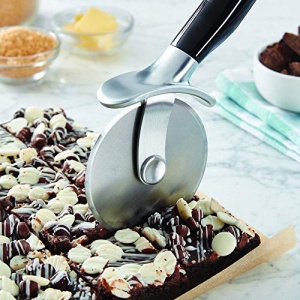 KitchenAid Classic Pizza Wheel, 9-Inch, Black - Image 4