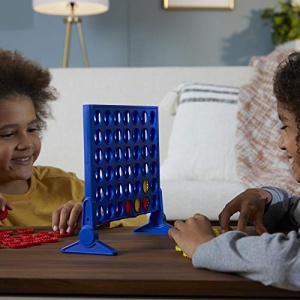 Hasbro Gaming CONNECT 4 - Classic four in a row game - Board Games and Toys for Kids, boys, girls - Ages 6+ - Image 4